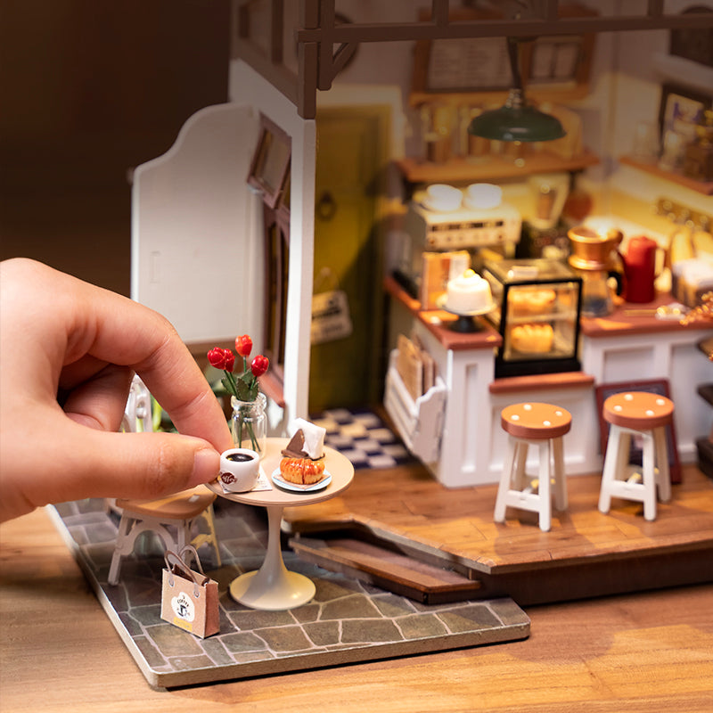 DIY Miniature Dollhouse Kit - Image 4