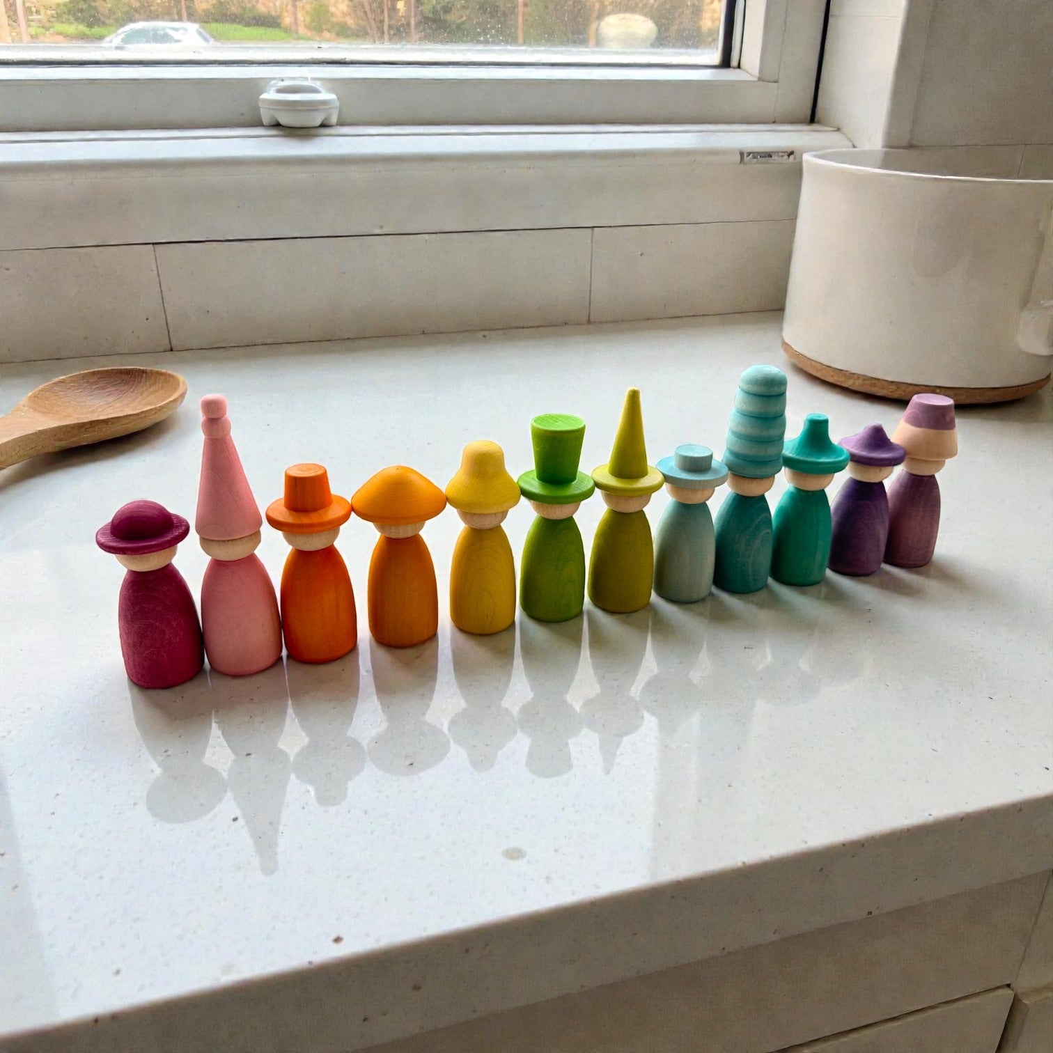 12 Piece Pastel Macaron Wooden Peg Dolls with Interchangeable Hats Open Ended Play Figures - Image 15