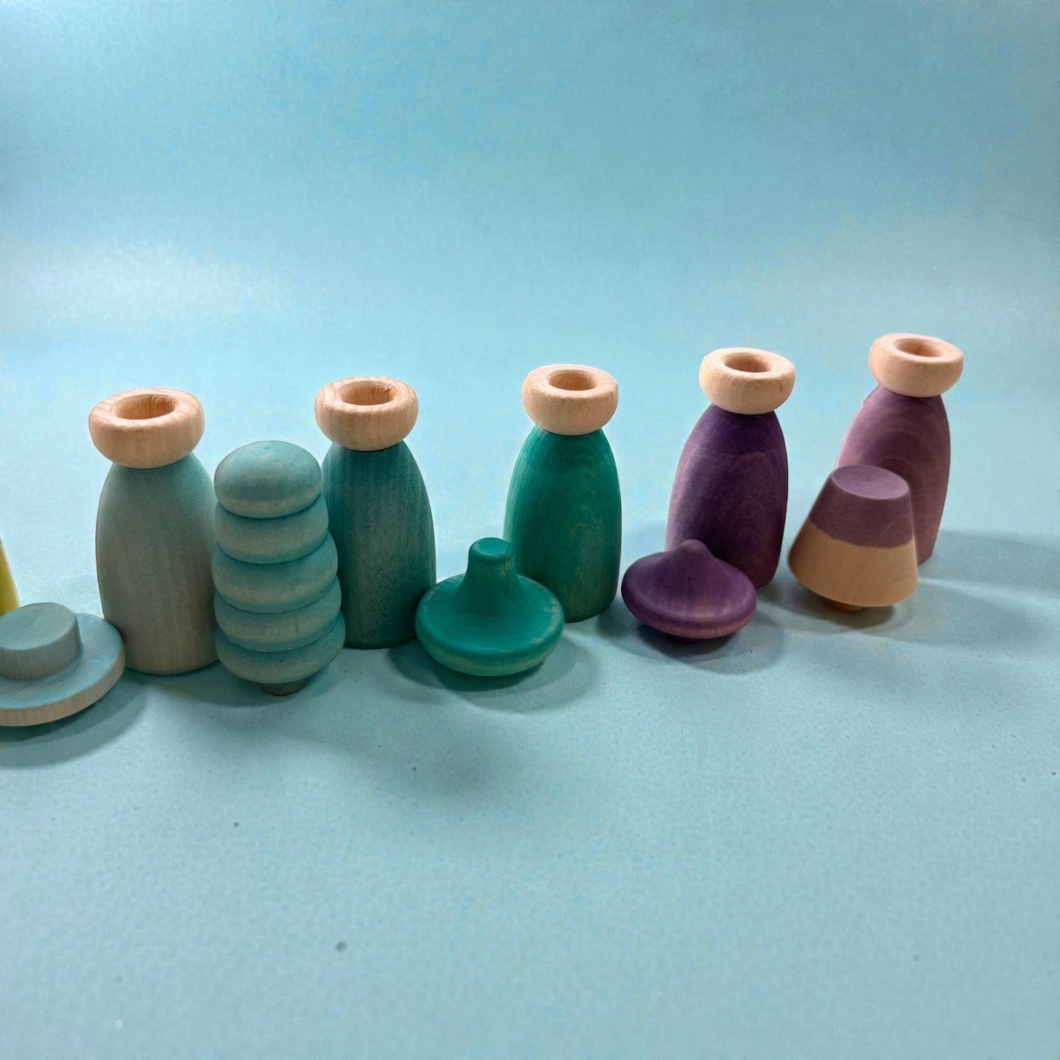 12 Piece Pastel Macaron Wooden Peg Dolls with Interchangeable Hats Open Ended Play Figures - Image 6