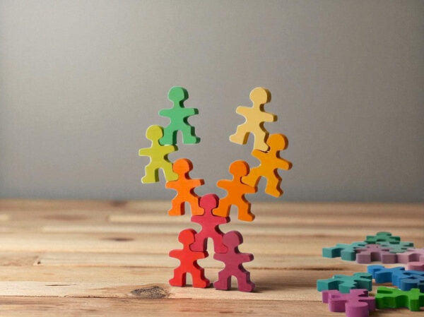 26 Pcs Rainbow Stained Wooden Little Balancing People Stacking Set - Image 8