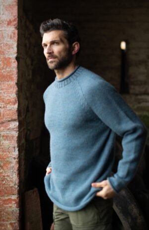 10139 langdale 16276 charcoal lo model mens british wool fishermans crew neck jumper 12