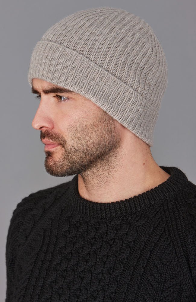1016 moondust model unisex cashmere ribbed beanie 1 1016 moondust model unisex cashmere ribbed beanie 1