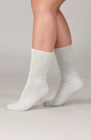 1025 nuage model 100 cashmere cushioned sole lounge socks 1