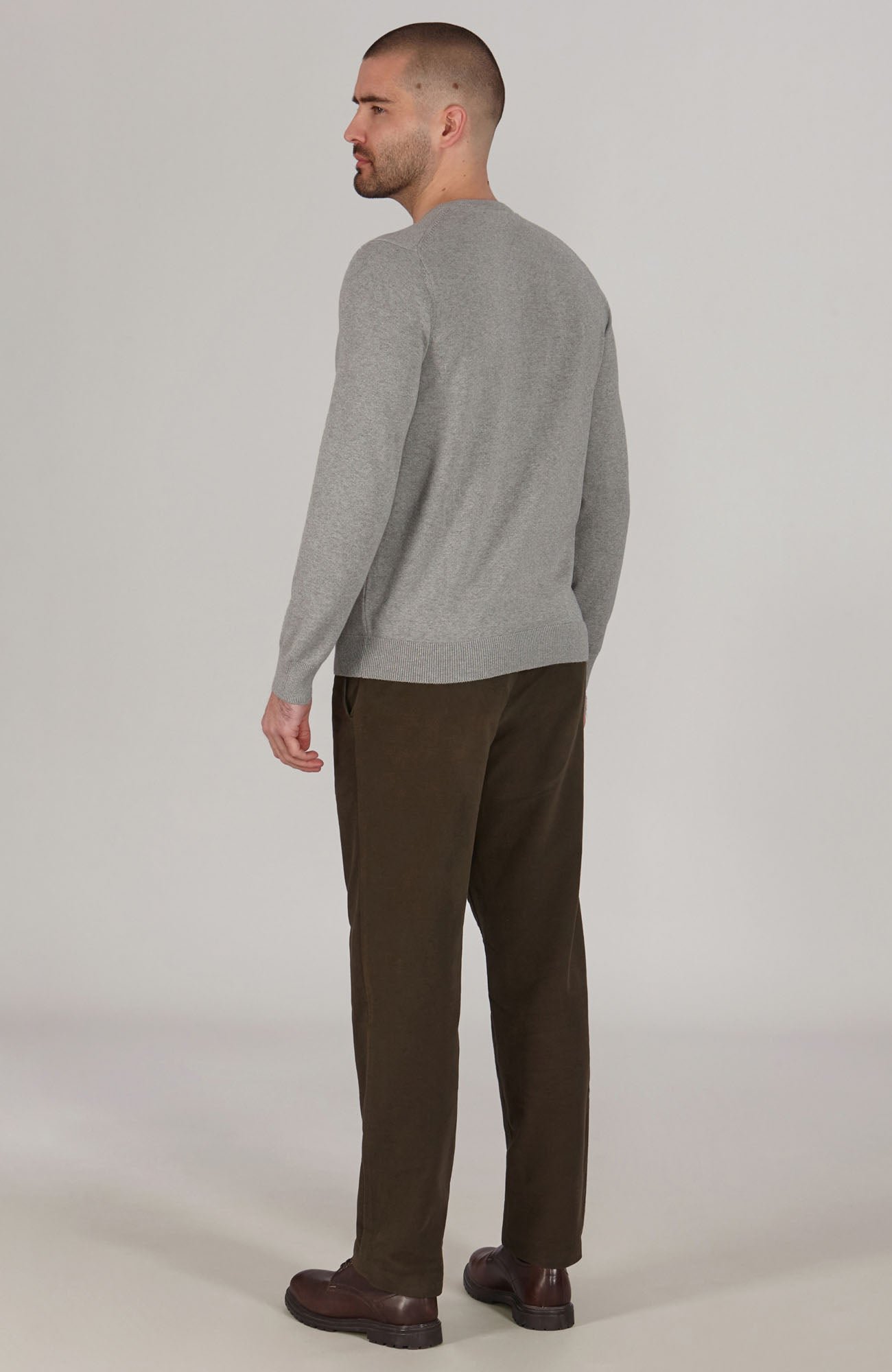3474 ash grey m model mens cotton crew neck jumper 2 1 3474 ash grey m model mens cotton crew neck jumper 2 1