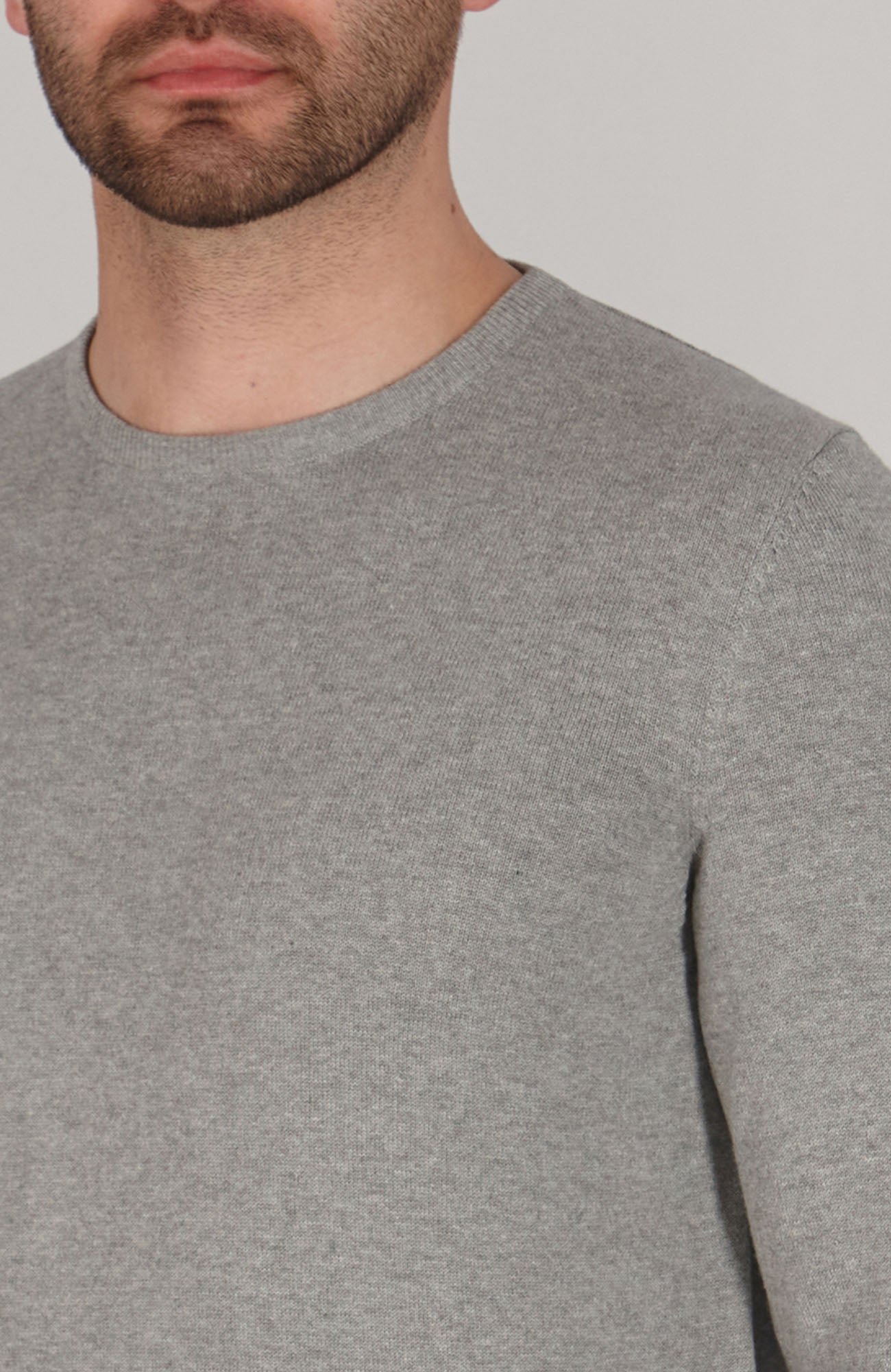 3474 ash grey m model mens cotton crew neck jumper 6 3474 ash grey m model mens cotton crew neck jumper 6