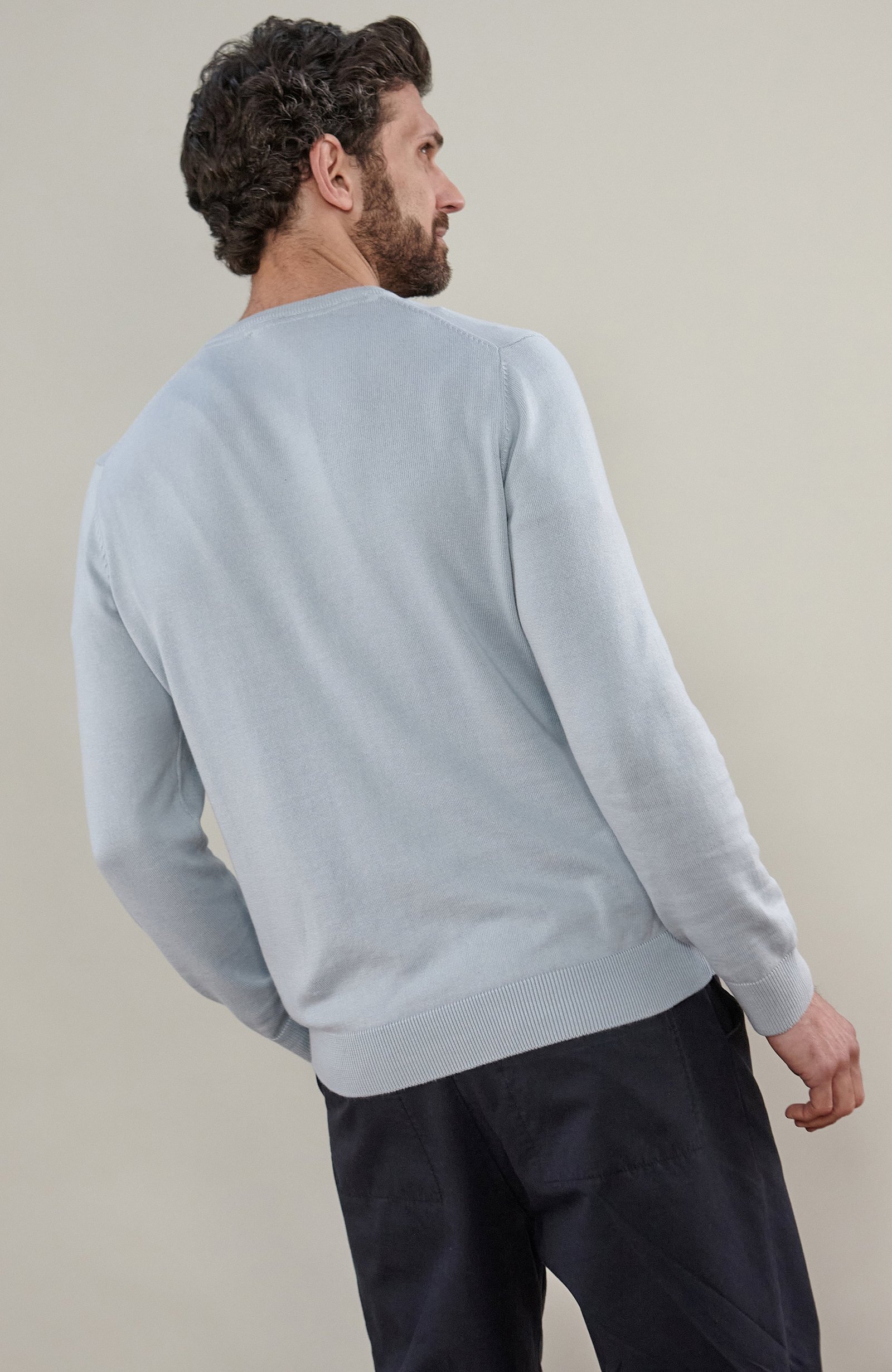 3474 chalk blue m el model mens cotton crew neck jumper 6 be5e9af8 84a8 4641 97b9 c00655268895 3474 chalk blue m el model mens cotton crew neck jumper 6 be5e9af8 84a8 4641 97b9 c00655268895