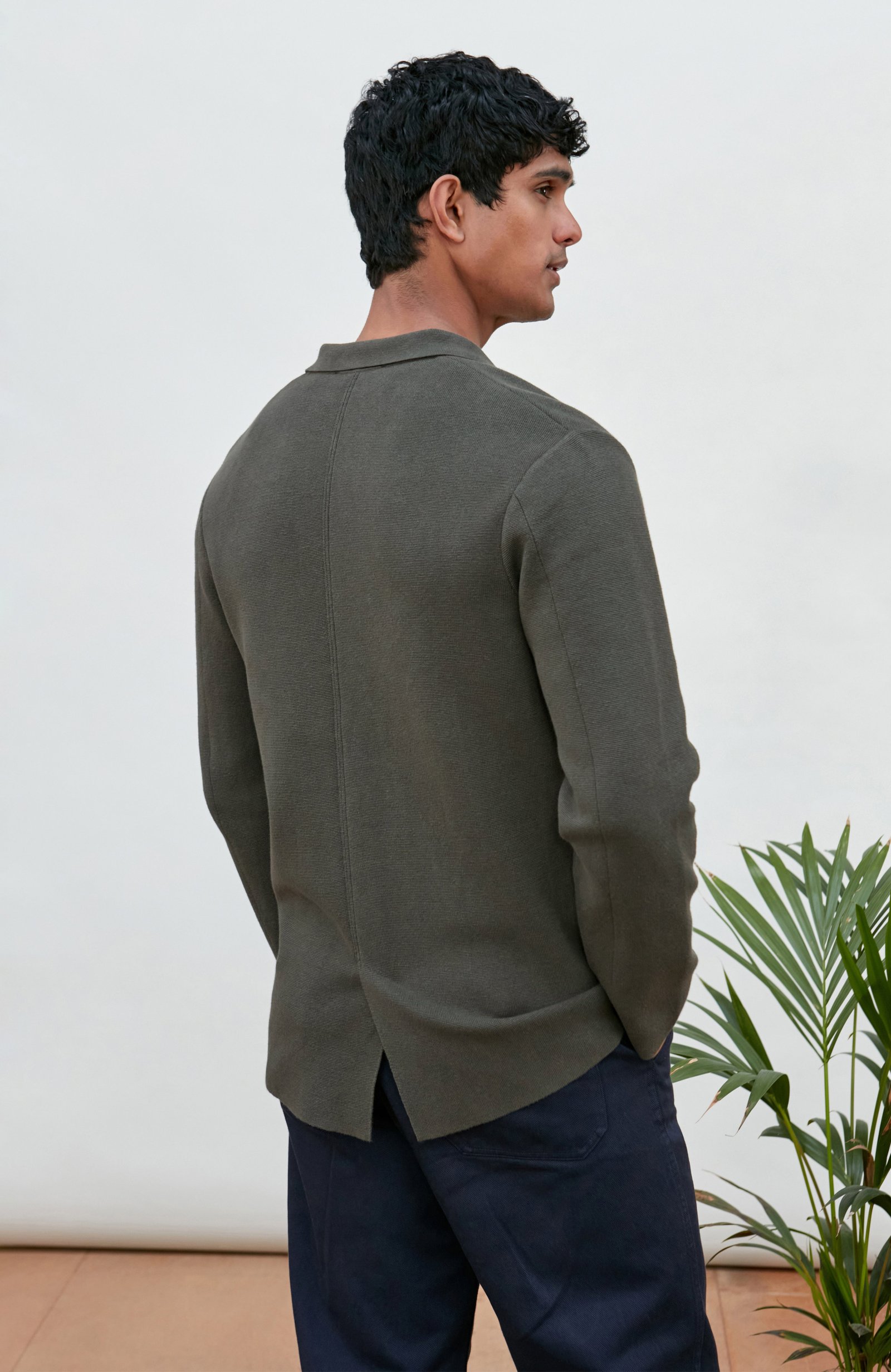 3890 dark olive 3562 ecru el model mens lightweight cotton linen formal blazer 6 3890 dark olive 3562 ecru el model mens lightweight cotton linen formal blazer 6