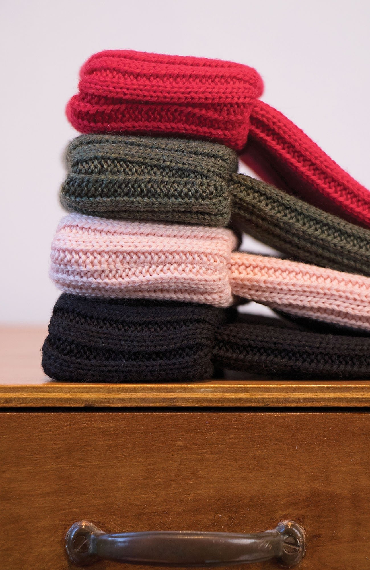 5097 mixed sl heavyweight ribbed extra fine merino wool stack 2 5097 mixed sl heavyweight ribbed extra fine merino wool stack 2