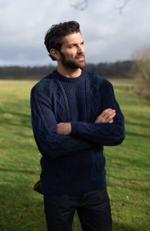 6834 navy blue melange 8193 oak brown lo model chunky merino cable shooting jumper 8