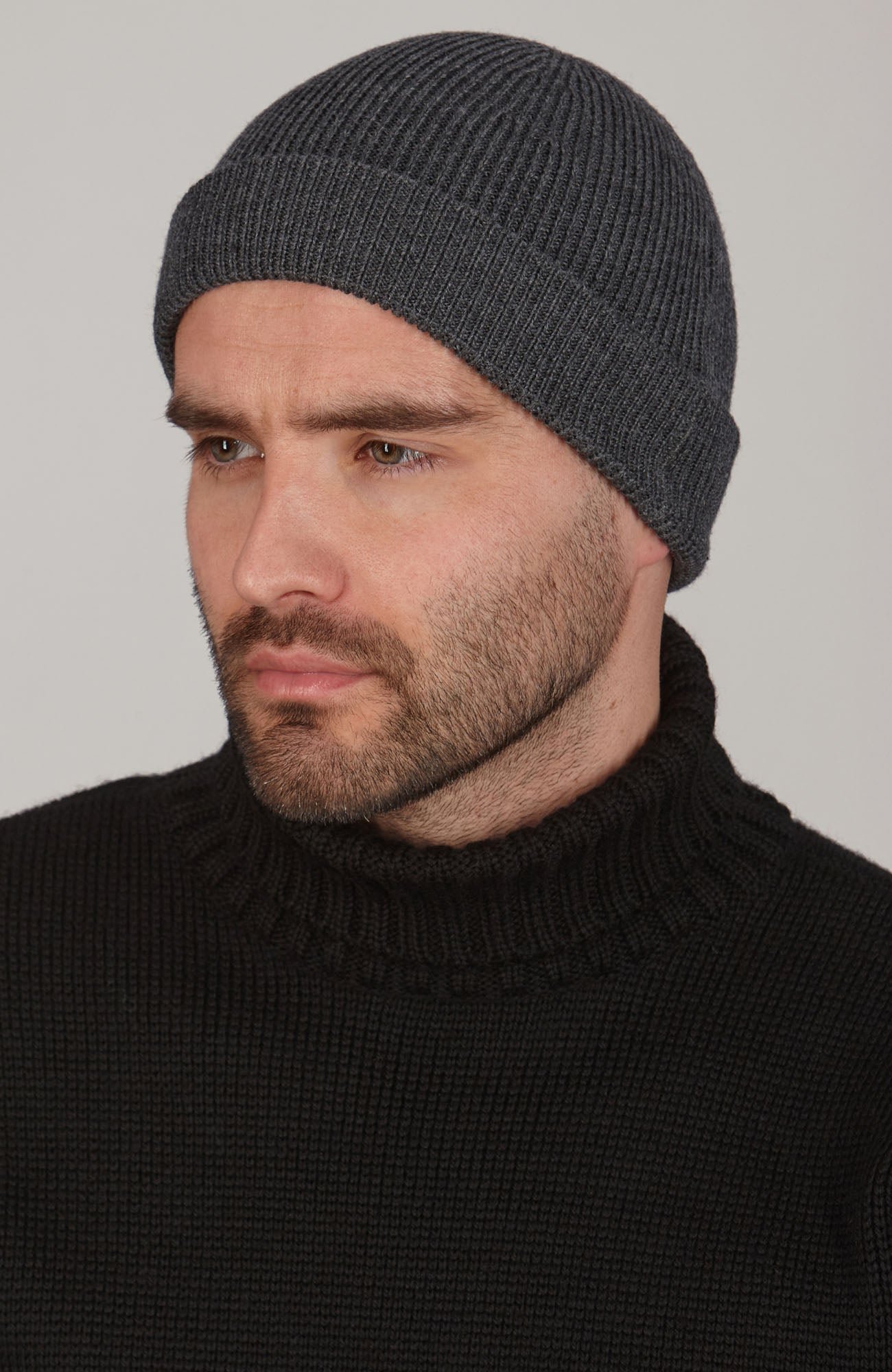 8102 charcoal model unisex heavyweight extra fine merino beanie 2 8102 charcoal model unisex heavyweight extra fine merino beanie 2