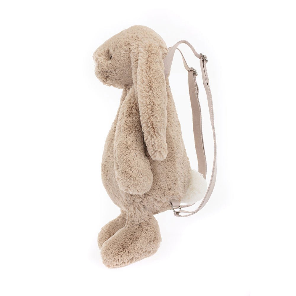 beigebunnybackpackside beigebunnybackpackside